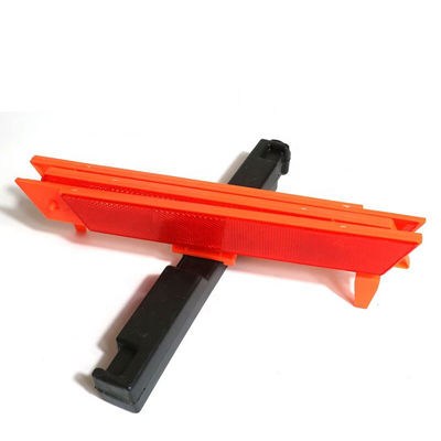 Roadside Safety Reflective Warning Triangle with CE Certificate and Gpps Hips Material